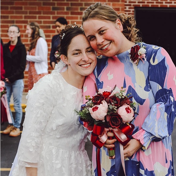 Meet your Posher, Brooke - Picture 2 of 16